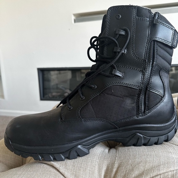 Bates Black Lace-Up Tactical Boots main image 5
